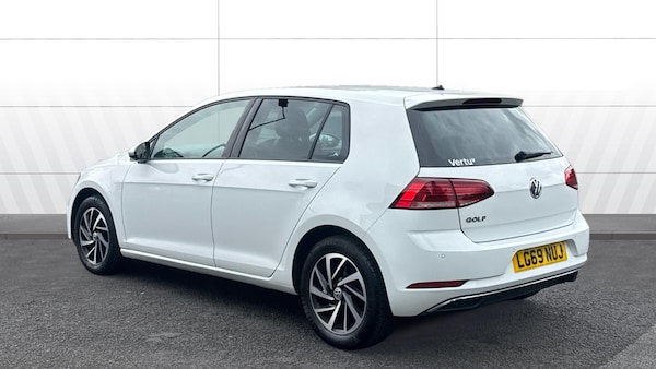 Used Volkswagen Golf 2019 for sale - 76230810: Photo 2