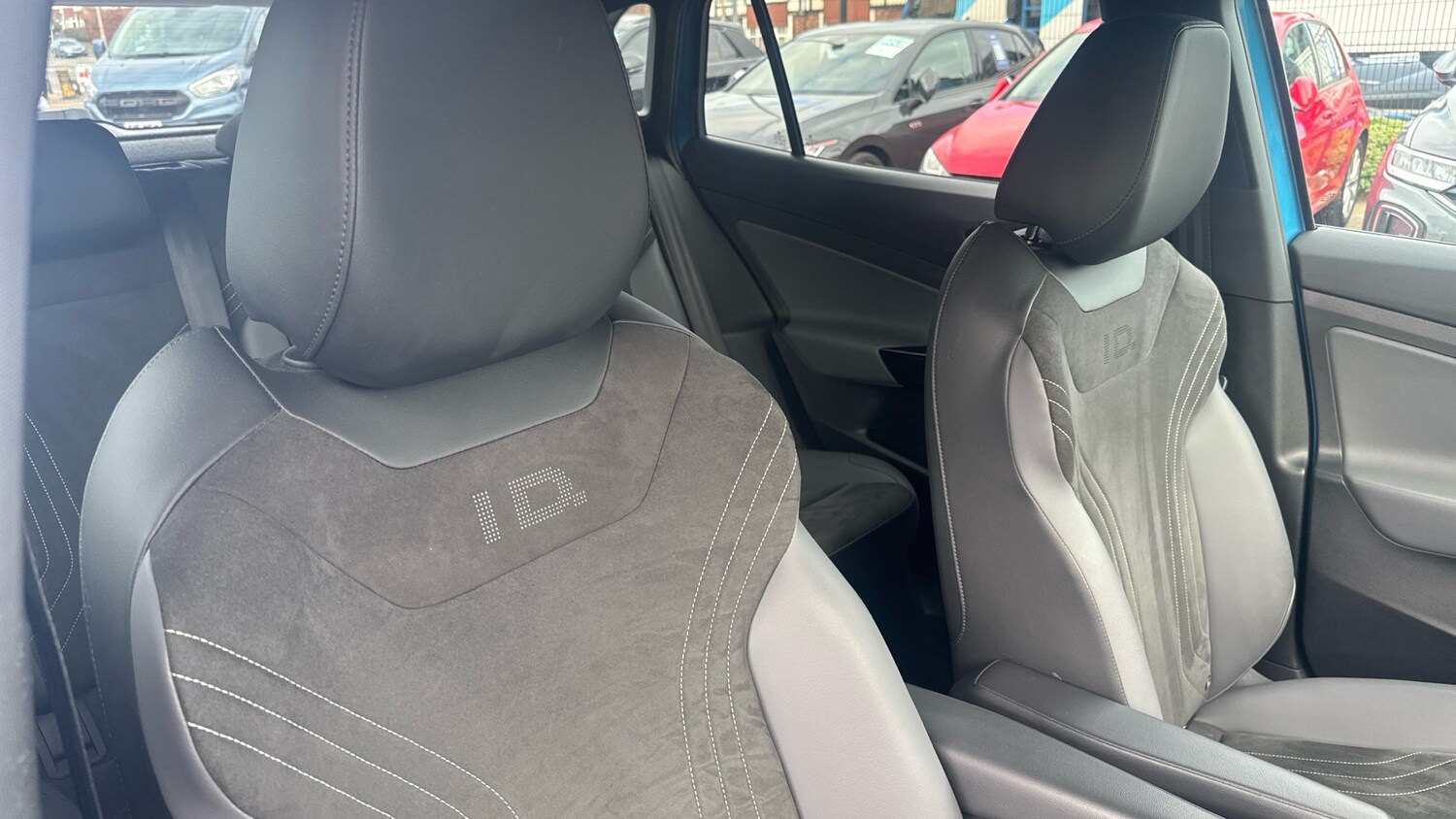 Used Volkswagen ID.4 2024 for sale - 77745381: Photo 35