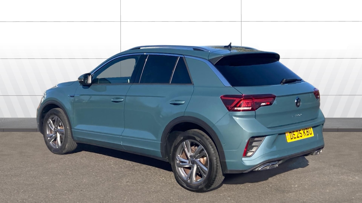 Used Volkswagen T-Roc 2025 for sale - 78011474: Photo 2