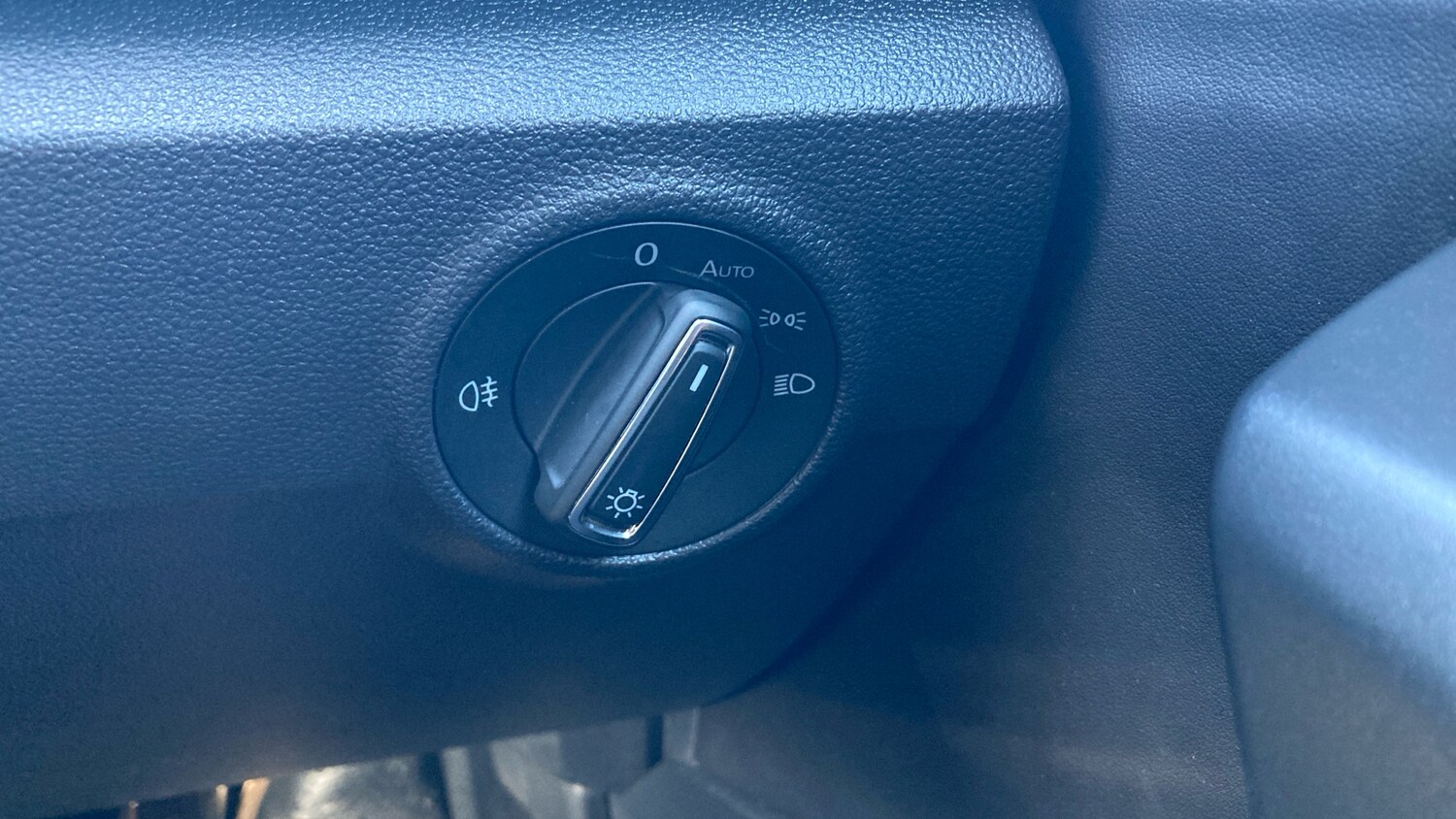 Used Volkswagen T-Roc 2025 for sale - 78011474: Photo 30