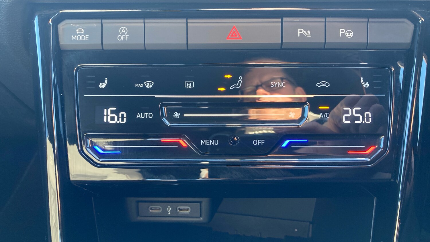 Used Volkswagen T-Roc 2025 for sale - 78011474: Photo 37