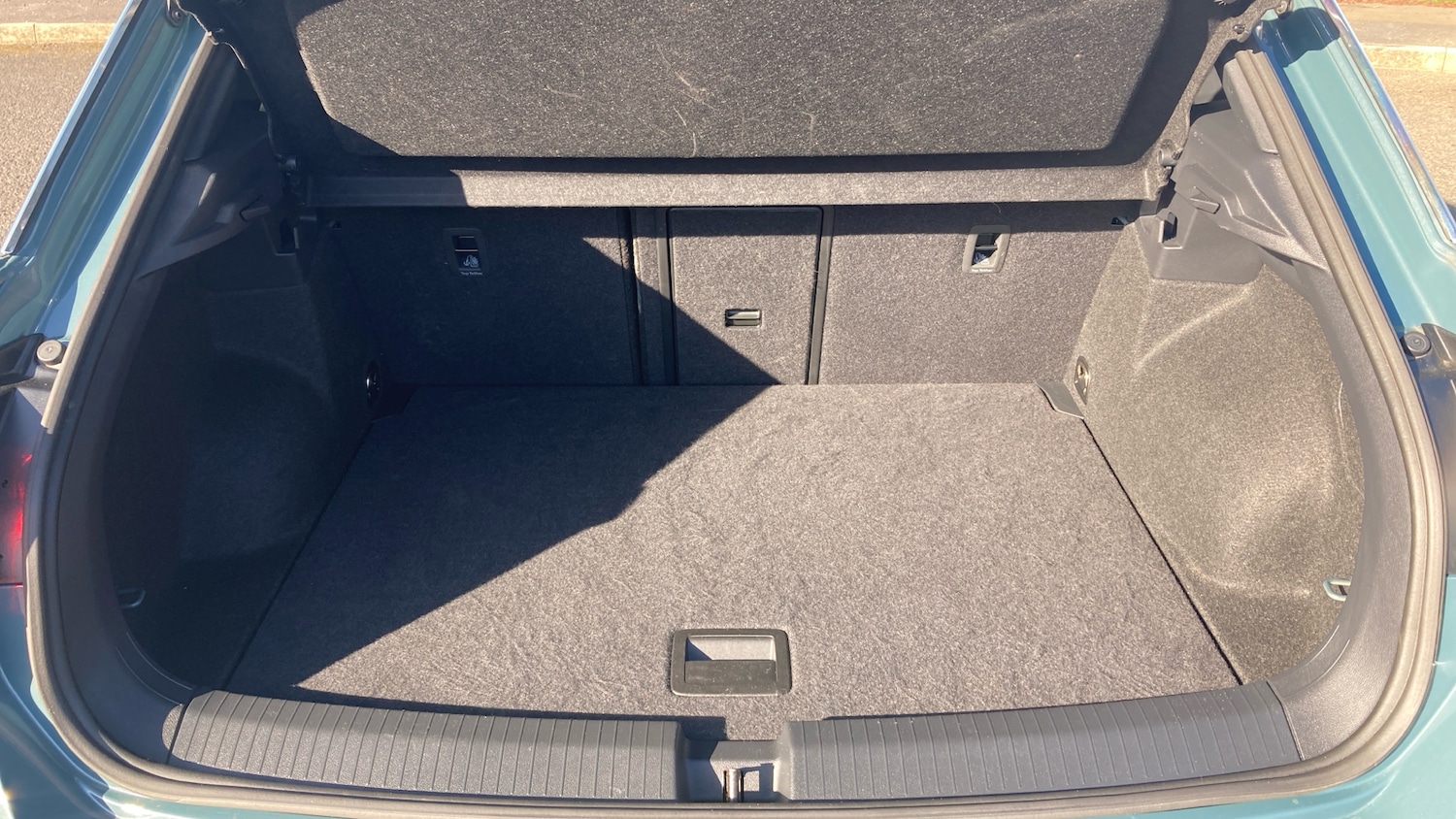 Used Volkswagen T-Roc 2025 for sale - 78011474: Photo 4