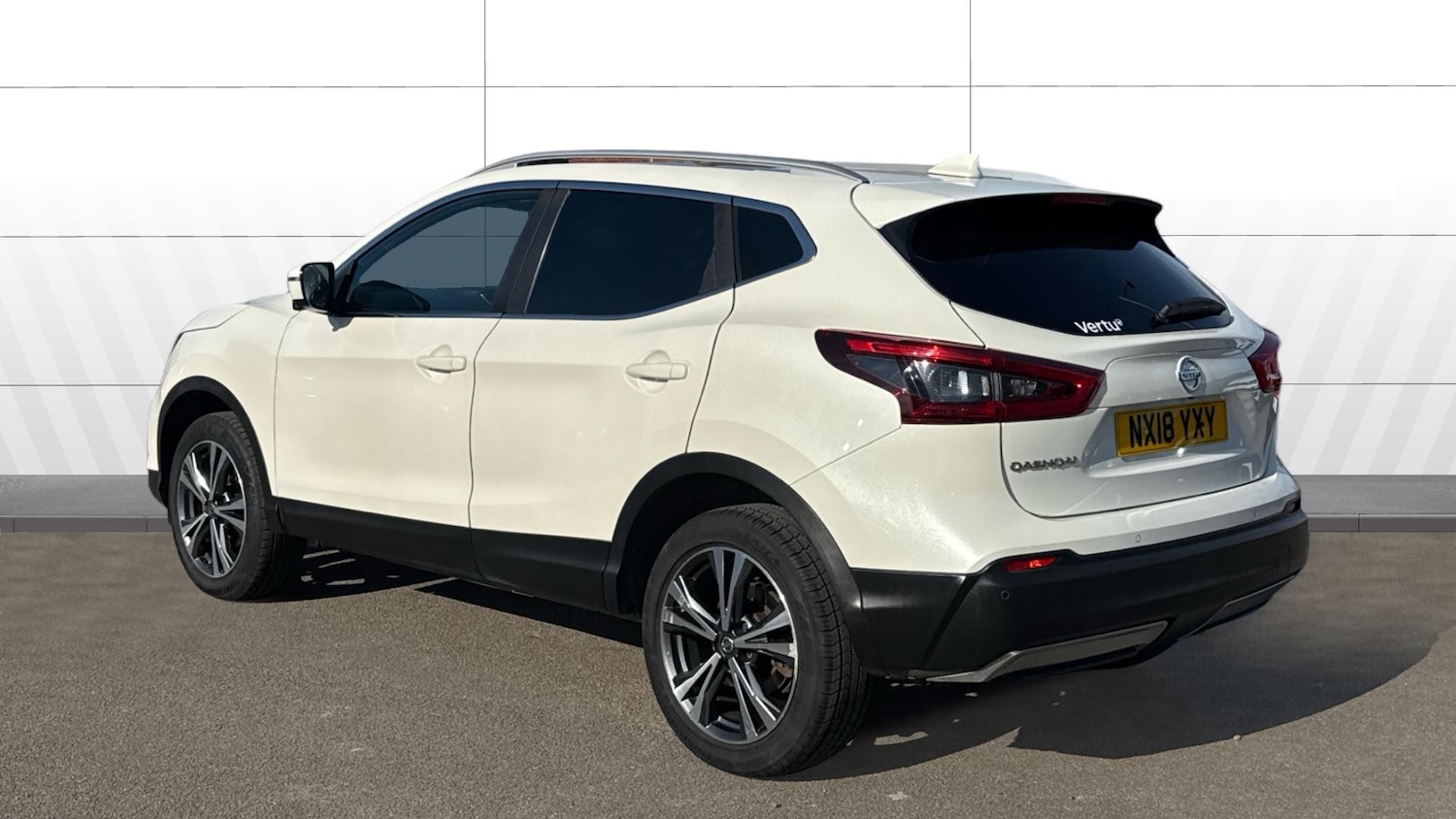 Used Nissan Qashqai 2018 for sale - 78163127: Photo 2