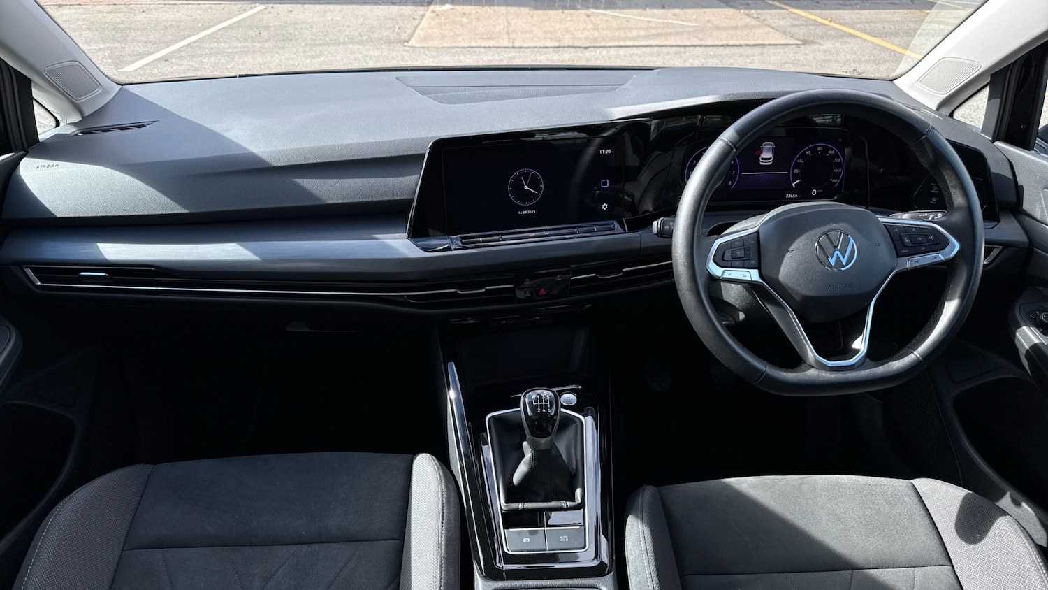 Used Volkswagen Golf 2024 for sale - 75955922: Photo 10