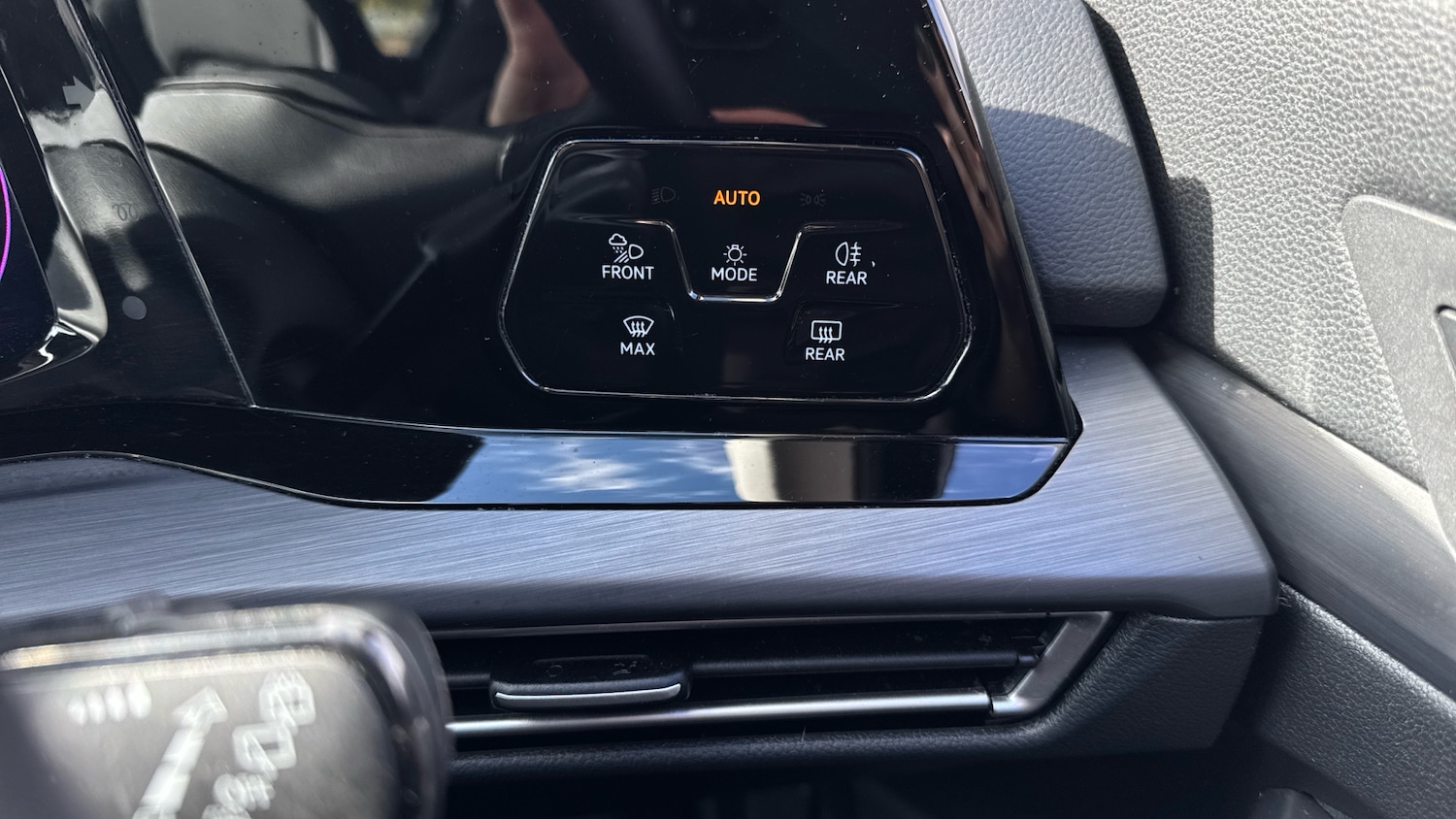 Used Volkswagen Golf 2024 for sale - 75955922: Photo 42