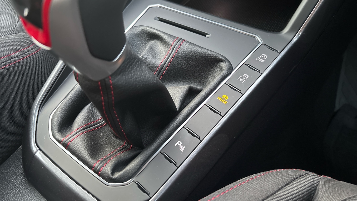 Used Volkswagen Polo 2024 for sale - 77774985: Photo 38