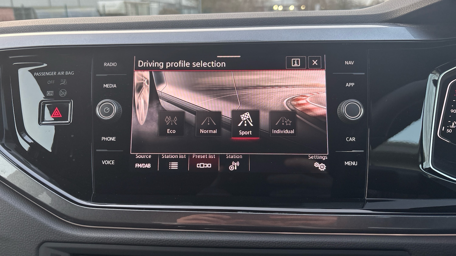 Used Volkswagen Polo 2024 for sale - 77774985: Photo 40