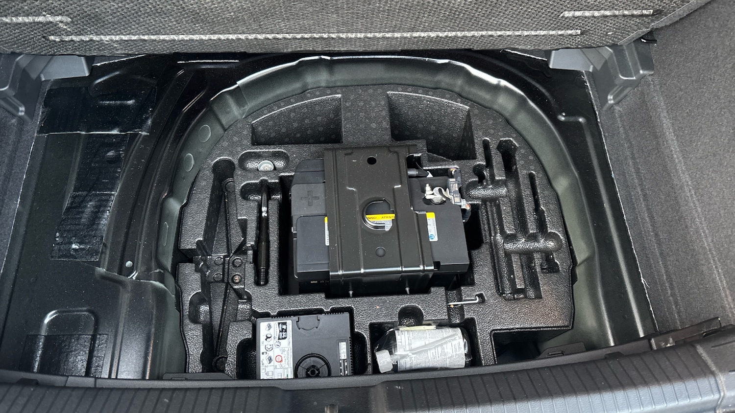 Used Volkswagen Polo 2024 for sale - 77774985: Photo 52