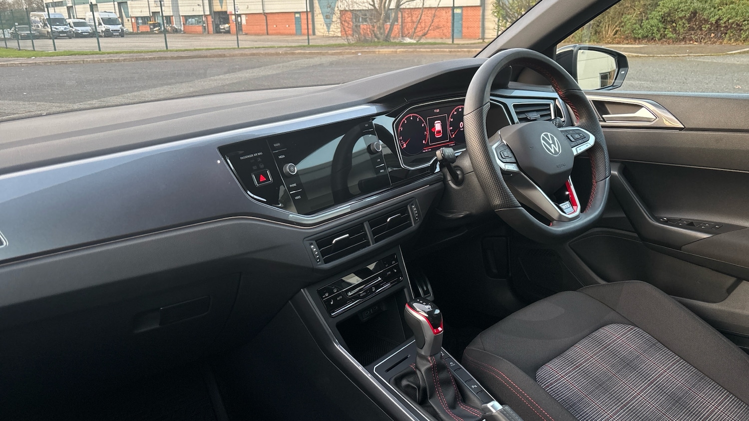 Used Volkswagen Polo 2024 for sale - 77774985: Photo 9