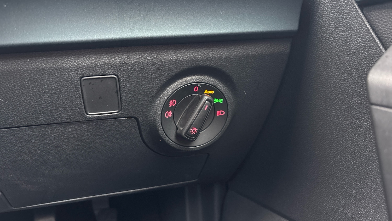 Used SEAT Arona 2022 for sale - 77148327: Photo 34