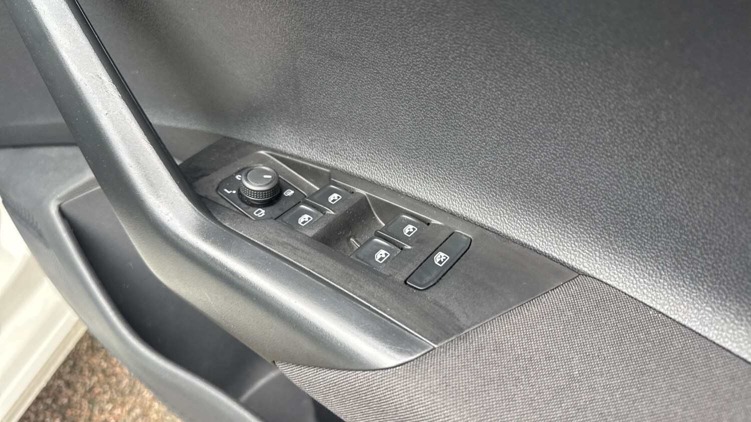 Used Volkswagen Polo 2023 for sale - 77438123: Photo 28