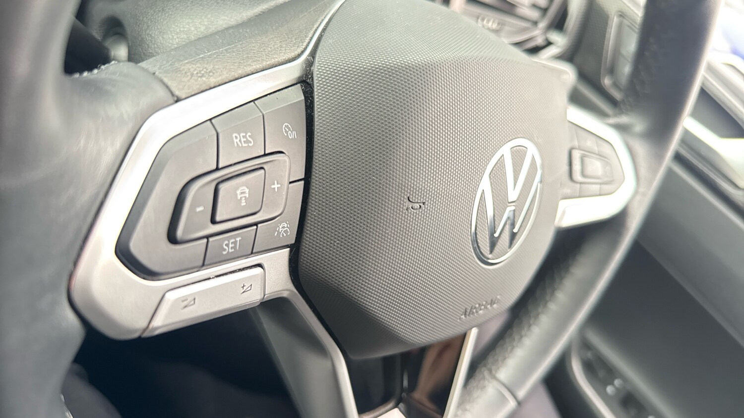 Used Volkswagen Polo 2023 for sale - 77438123: Photo 39