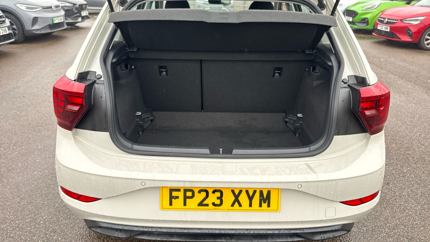 Used Volkswagen Polo 2023 for sale - 77438123: Photo 4