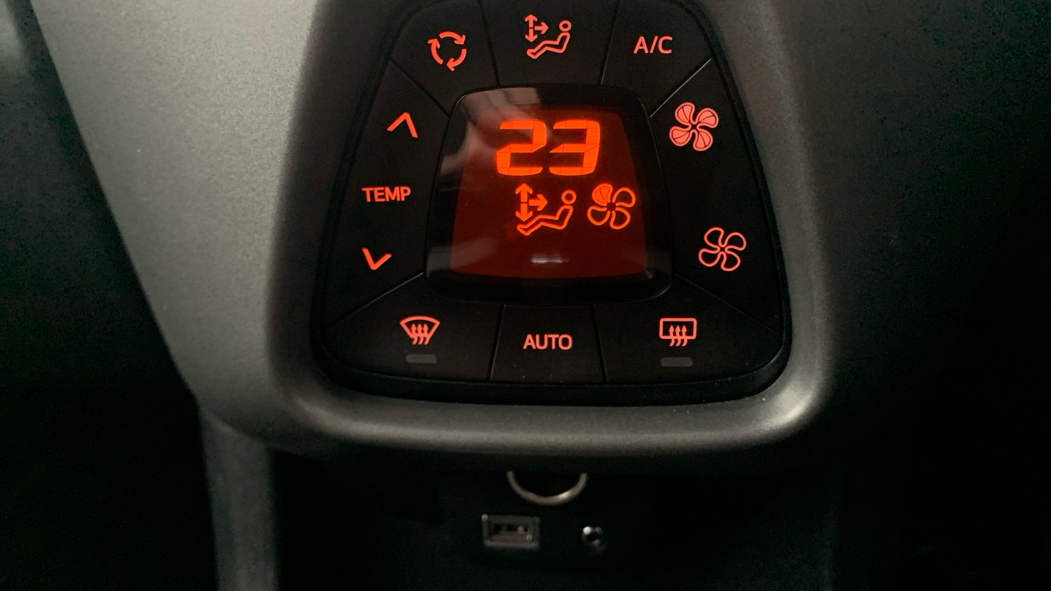 Used Toyota AYGO 2021 for sale - 77461523: Photo 46