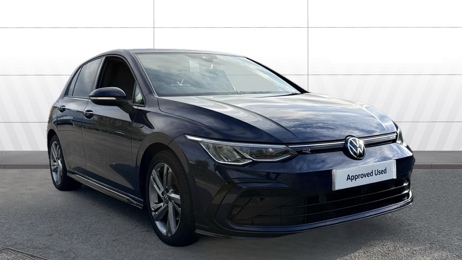 Used Volkswagen Golf 2020 for sale - 76639572: Photo 1