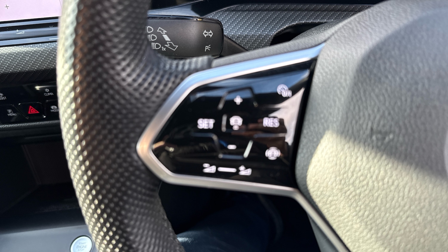 Used Volkswagen Golf 2020 for sale - 76639572: Photo 32