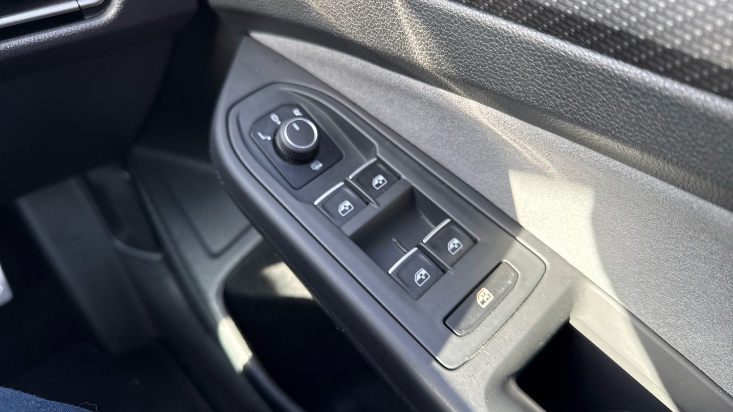 Used Volkswagen Golf 2020 for sale - 76639572: Photo 36