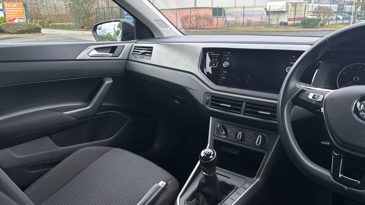 Used Volkswagen Polo 2019 for sale - 77224760: Photo 14