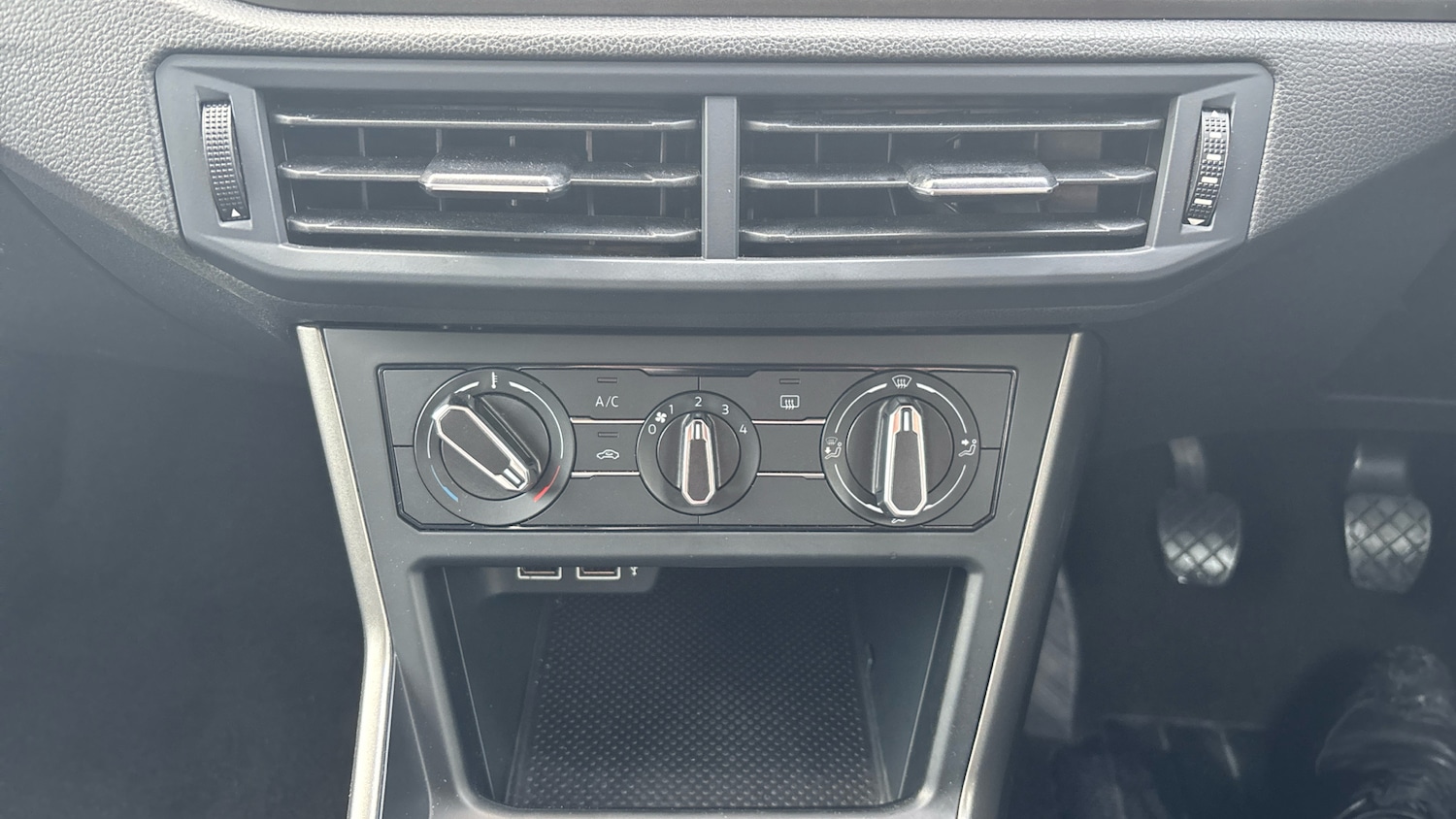 Used Volkswagen Polo 2019 for sale - 77224760: Photo 23