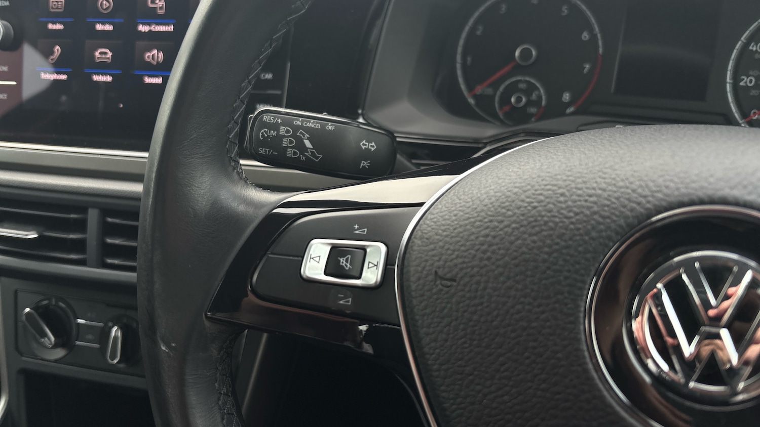 Used Volkswagen Polo 2019 for sale - 77224760: Photo 26