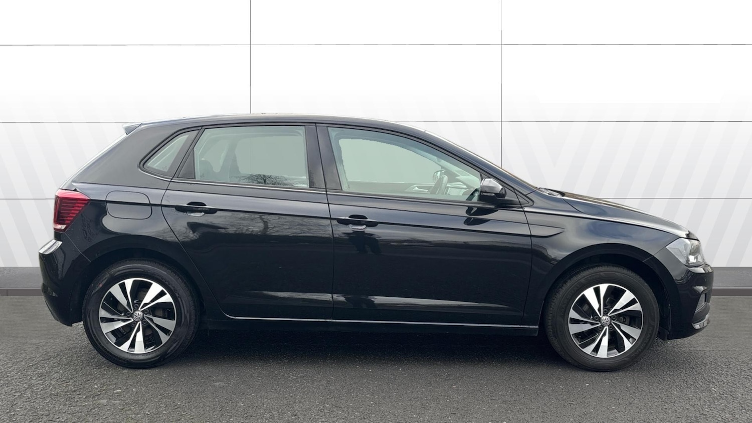 Used Volkswagen Polo 2019 for sale - 77224760: Photo 5