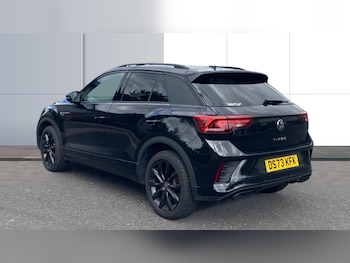 Used Volkswagen T-Roc 2024 for sale - 75741850: Photo