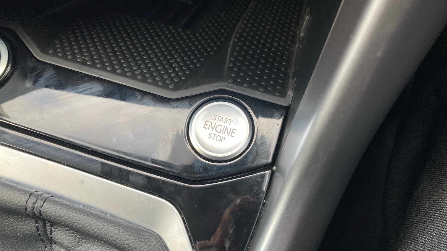 Used Volkswagen T-Roc 2025 for sale - 77264294: Photo 13