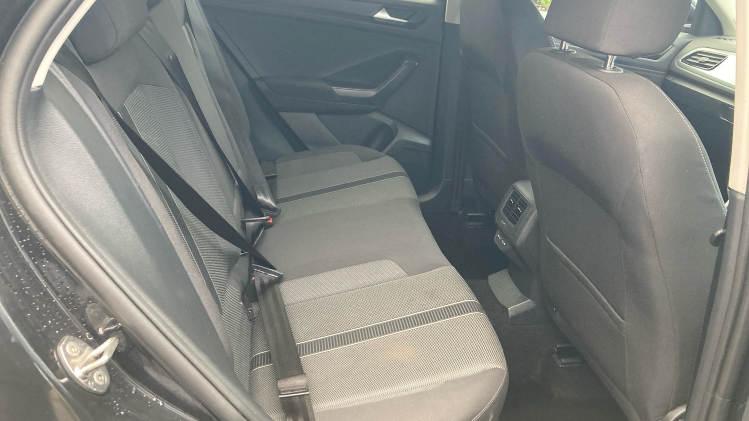 Used Volkswagen T-Roc 2025 for sale - 77264294: Photo 16