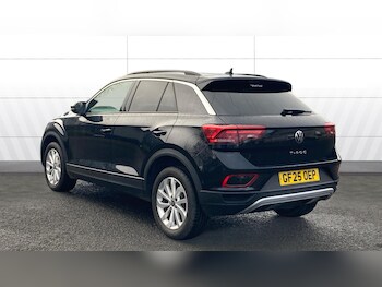 Used Volkswagen T-Roc 2025 for sale - 77264294: Photo