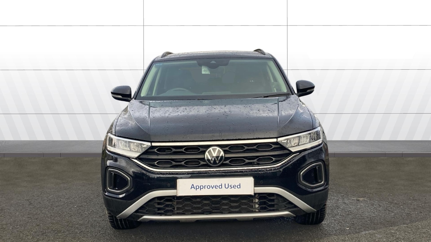 Used Volkswagen T-Roc 2025 for sale - 77264294: Photo 3