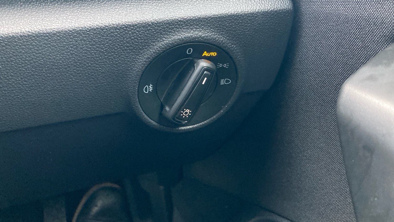 Used Volkswagen T-Roc 2025 for sale - 77264294: Photo 32