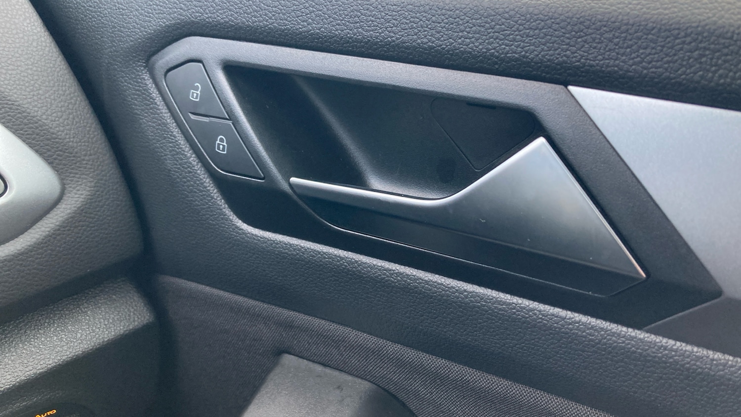 Used Volkswagen T-Roc 2025 for sale - 77264294: Photo 34