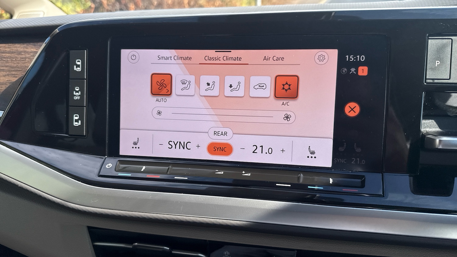 Used Volkswagen Multivan 2023 for sale - 76467933: Photo 26