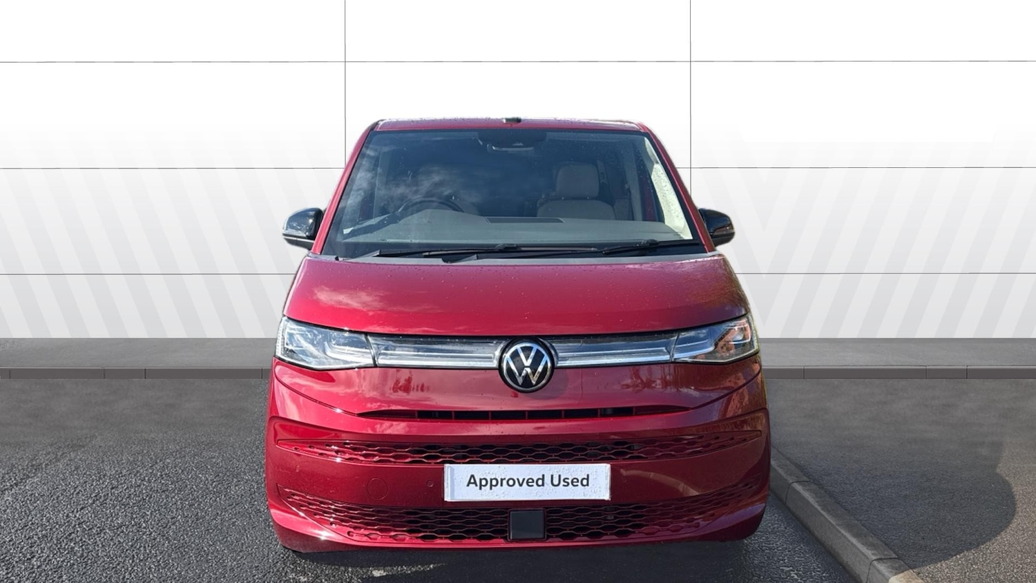 Used Volkswagen Multivan 2023 for sale - 76467933: Photo 3