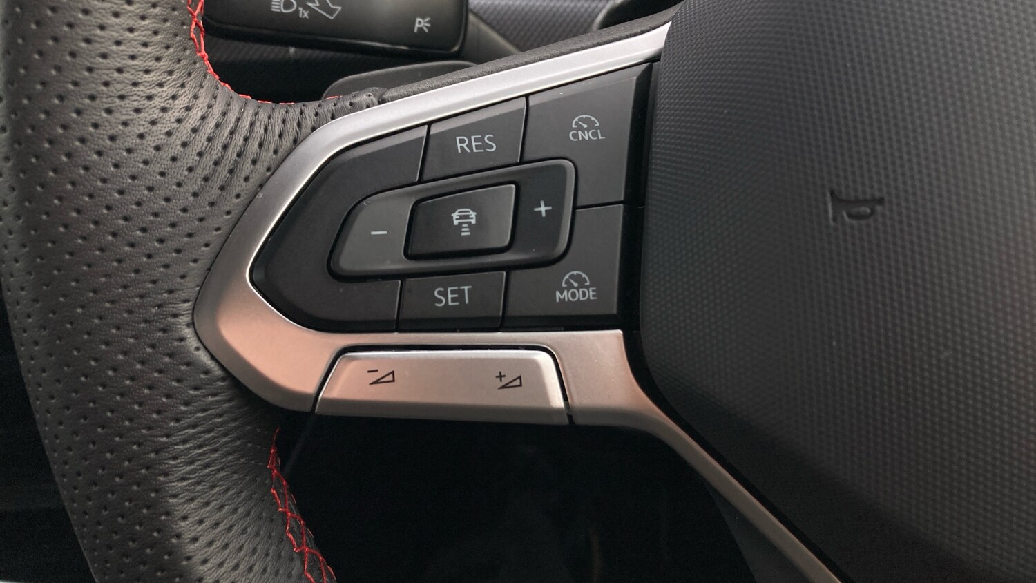 Used Volkswagen Golf 2025 for sale - 77589699: Photo 30