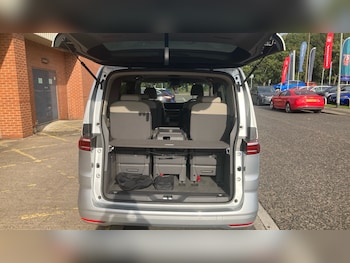 Used Volkswagen Multivan 2024 for sale - 76458182: Photo