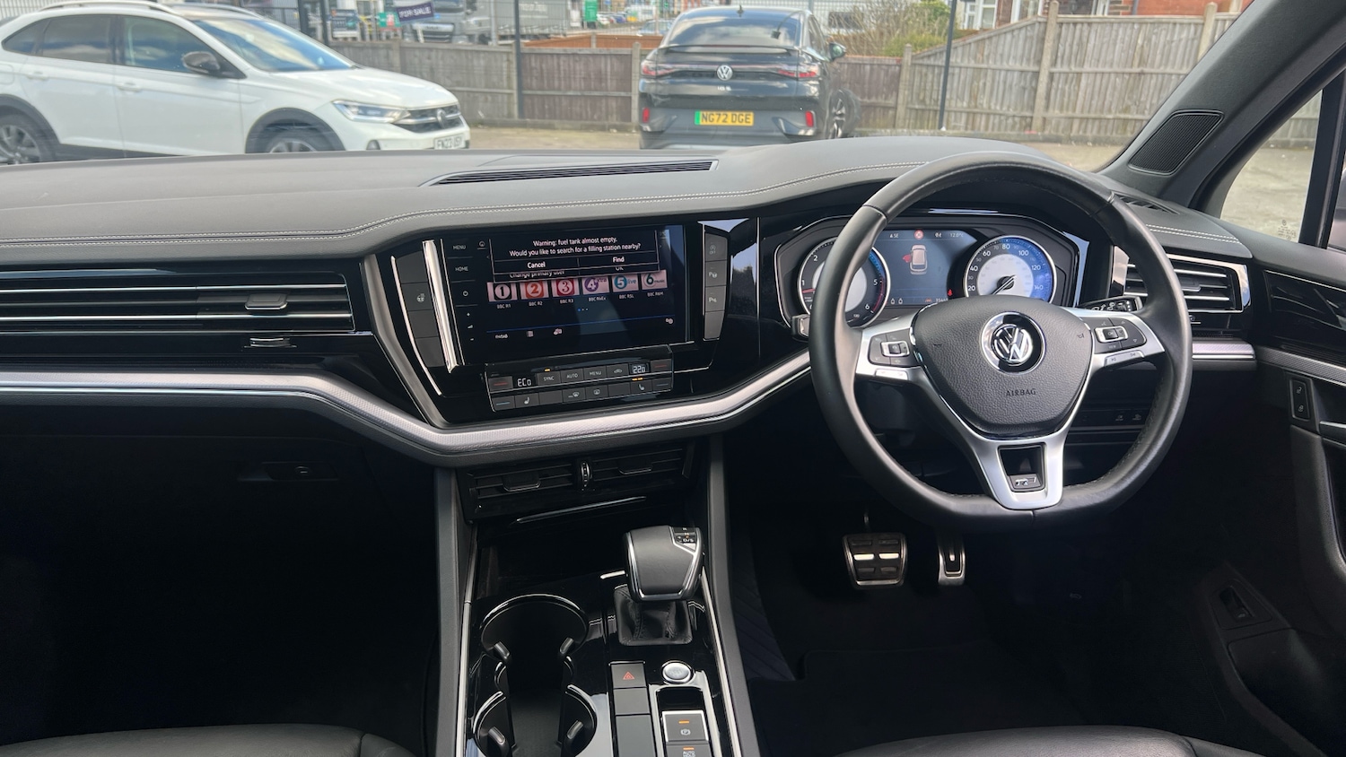 Used Volkswagen Touareg 2020 for sale - 77845194: Photo 10