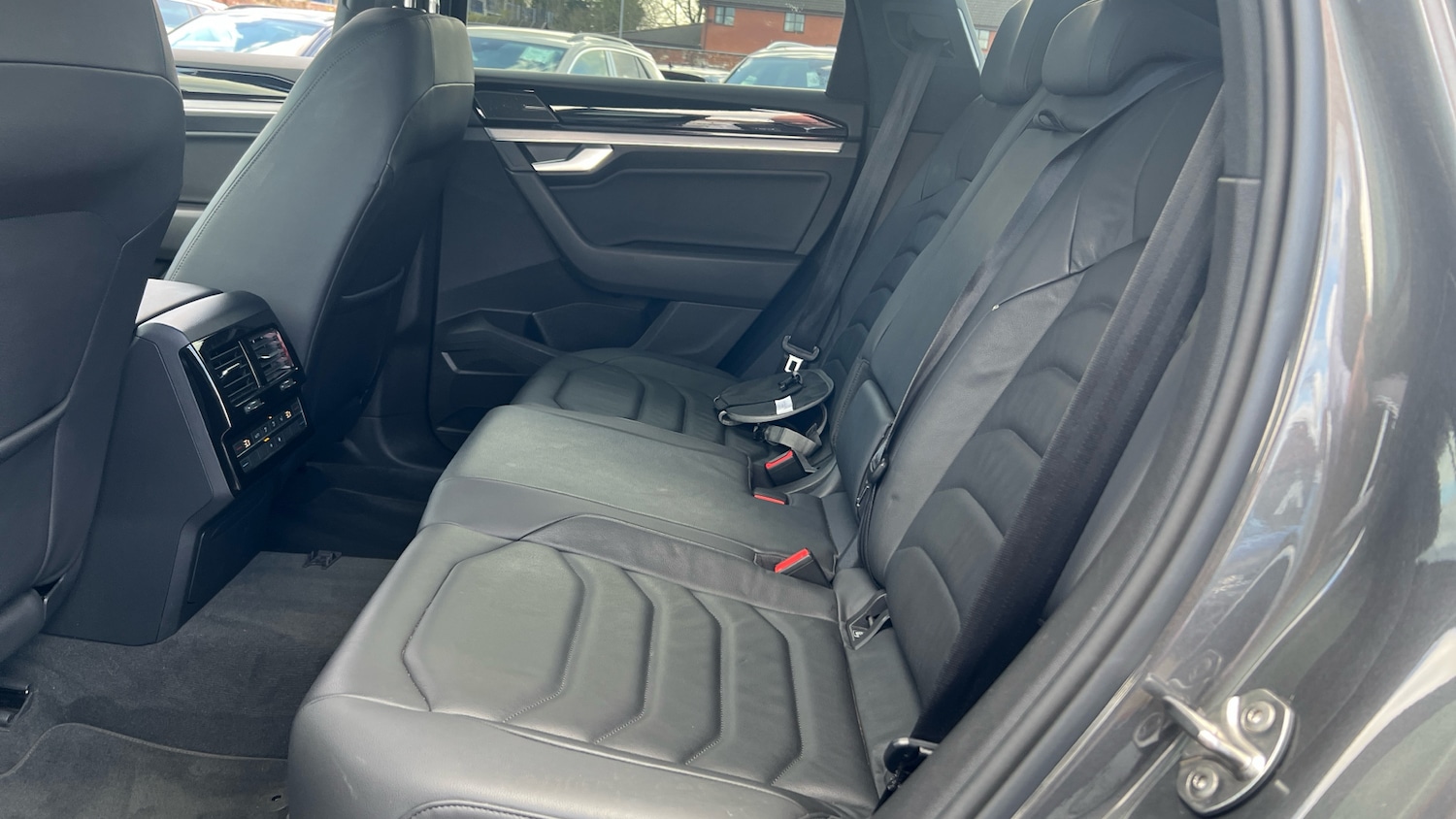 Used Volkswagen Touareg 2020 for sale - 77845194: Photo 16