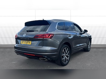 Used Volkswagen Touareg 2020 for sale - 77845194: Photo