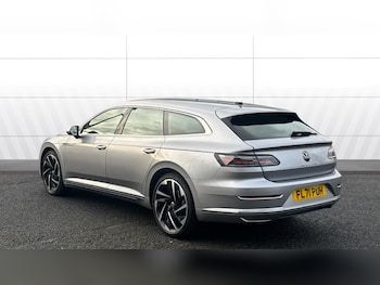 Used Volkswagen Arteon 2021 for sale - 77207327: Photo