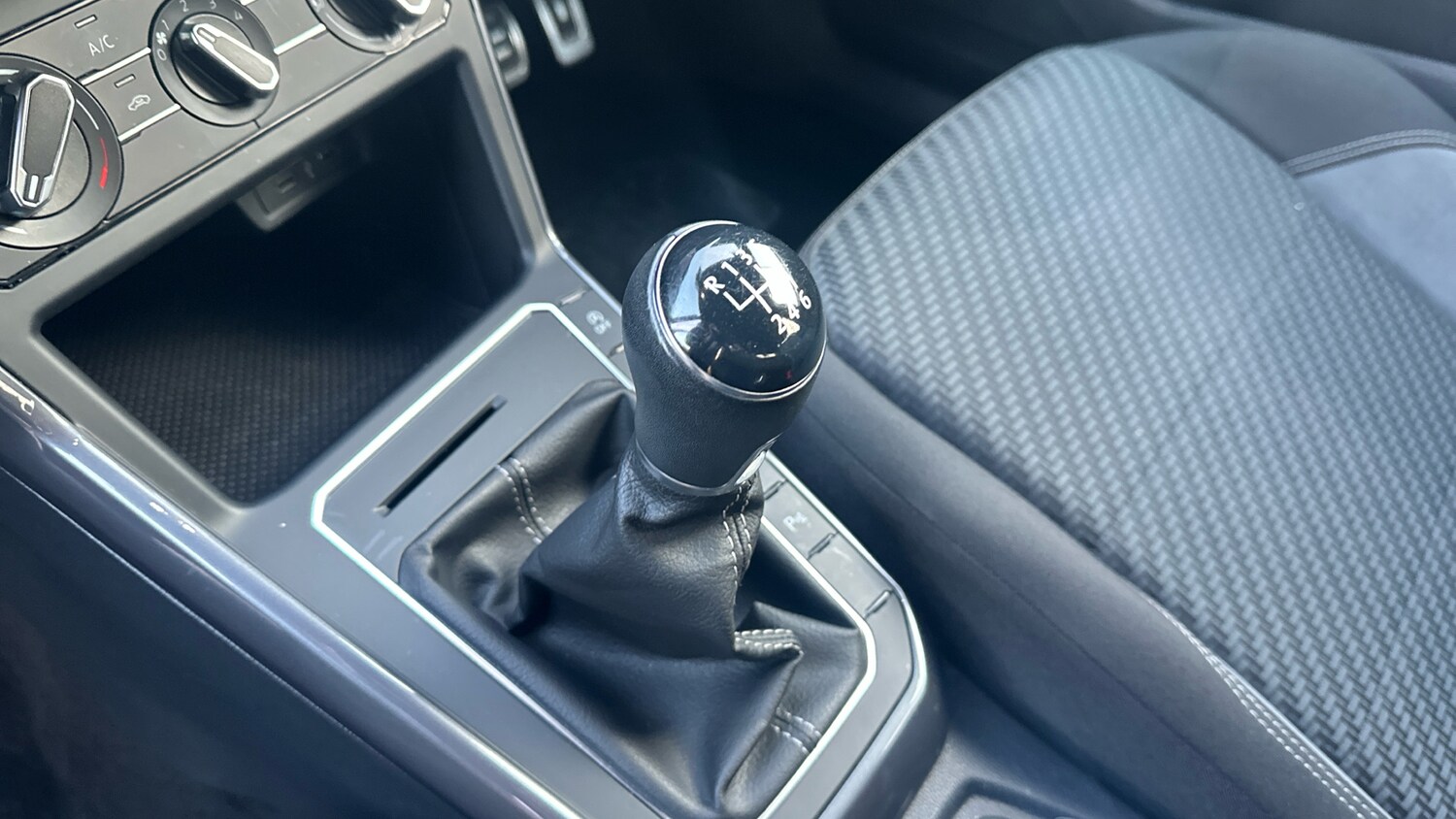 Used Volkswagen Polo 2021 for sale - 77973871: Photo 13