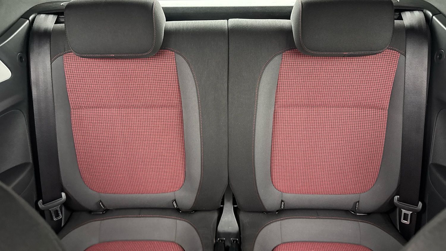 Used Volkswagen Beetle 2014 for sale - 76596103: Photo 15