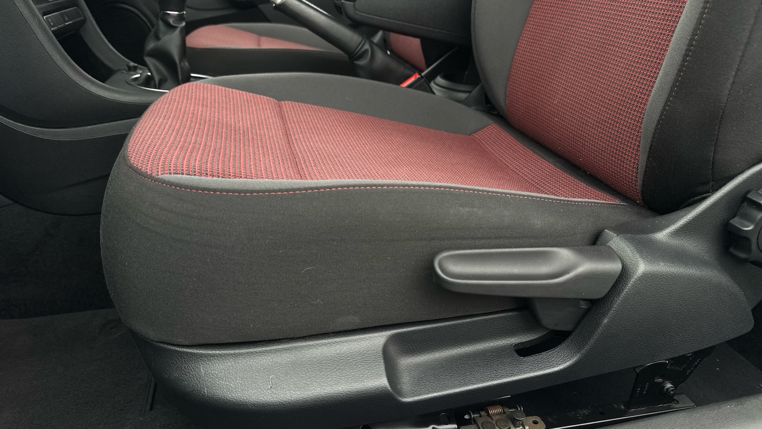 Used Volkswagen Beetle 2014 for sale - 76596103: Photo 22