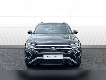 Used Volkswagen T-Roc 2025 for sale - 78267197: Photo
