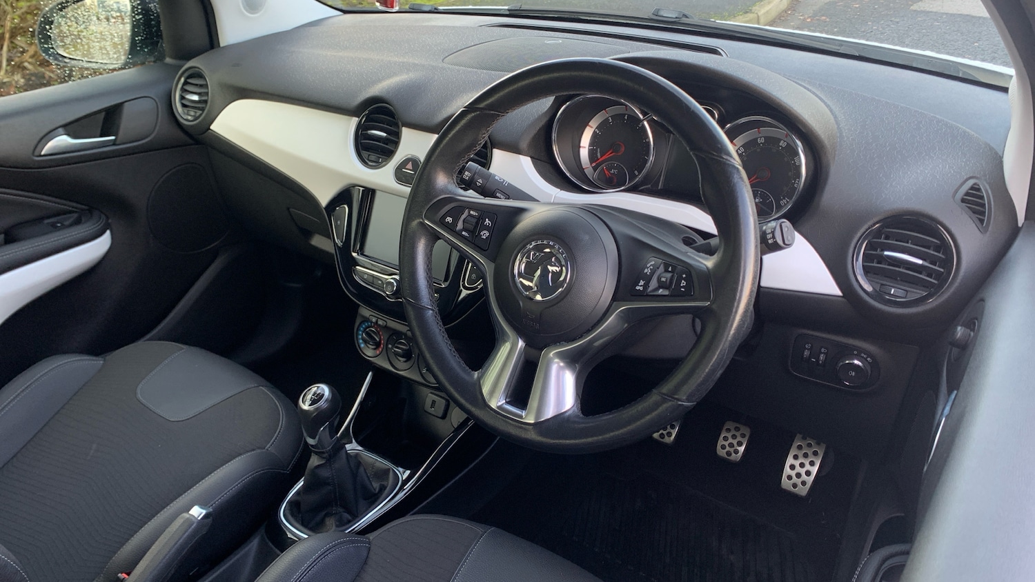 Used Vauxhall ADAM 2016 for sale - 76859011: Photo 11