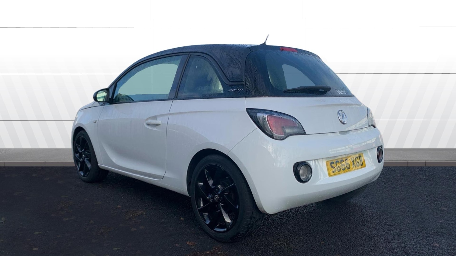 Used Vauxhall ADAM 2016 for sale - 76859011: Photo 2