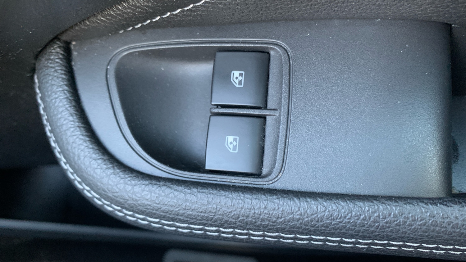 Used Vauxhall ADAM 2016 for sale - 76859011: Photo 27