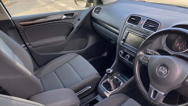 Used Volkswagen Golf 2010 for sale - 76232270: Photo 14