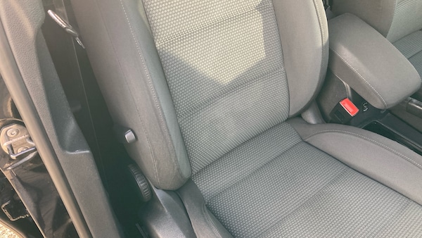 Used Volkswagen Golf 2010 for sale - 76232270: Photo 37