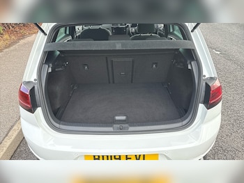Used Volkswagen Golf 2019 for sale - 75795298: Photo